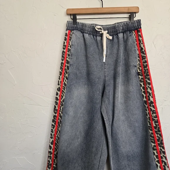 Jodifl Wide Leg Red Leopard Striped Track Elastic Waist Jeans, M - Picture 3 of 10